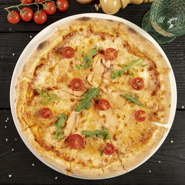 flat-lay-delicious-pizza-wooden-table